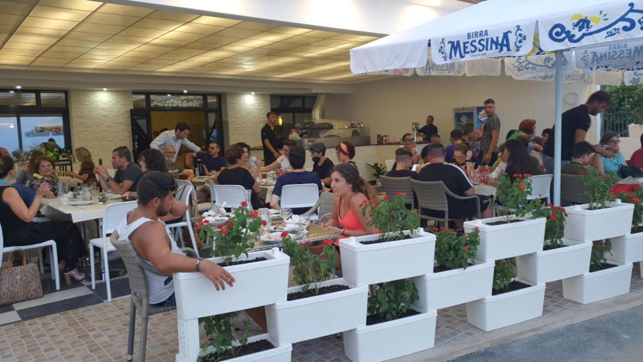 Hotel Ristorante Stellato Trebisacce Ngoại thất bức ảnh