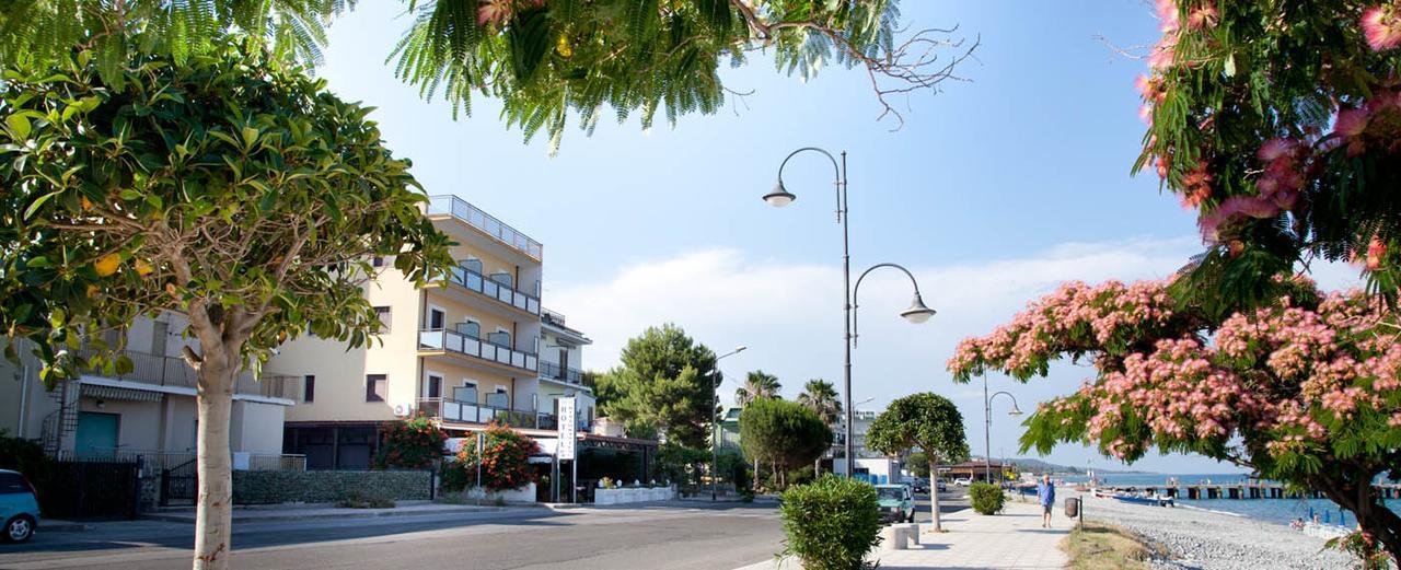 Hotel Ristorante Stellato Trebisacce Ngoại thất bức ảnh
